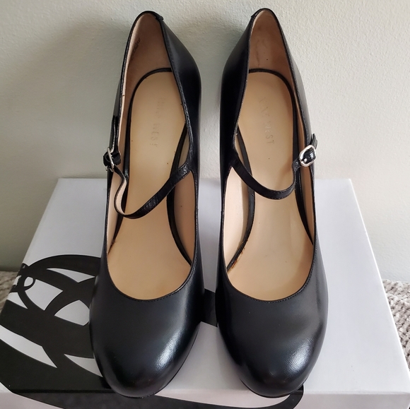 Nine West Msknoitall Black Leather Mary Jane Pump - Picture 4 of 12
